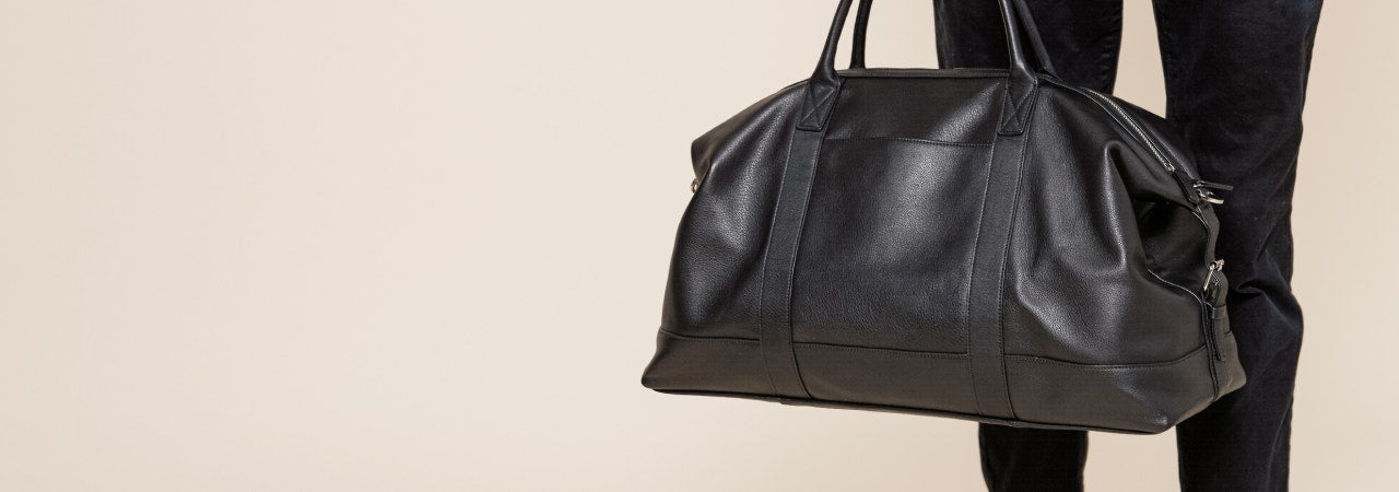 2207-black-onyx-horizontal-desktop_0a3fb6b8-6416-4a0b-acce-cd11ea1f1a56 - LAZA